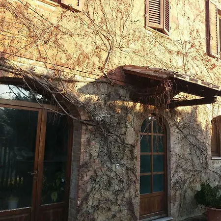 Farm House Il Fondaco Alloggio per agriturismo *